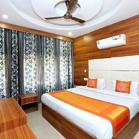 Oyo 8622 Hotel Grand Inn Chandigarh Luaran gambar