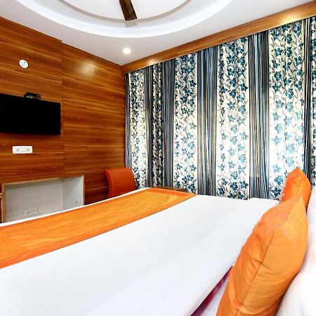 Oyo 8622 Hotel Grand Inn Chandigarh Luaran gambar