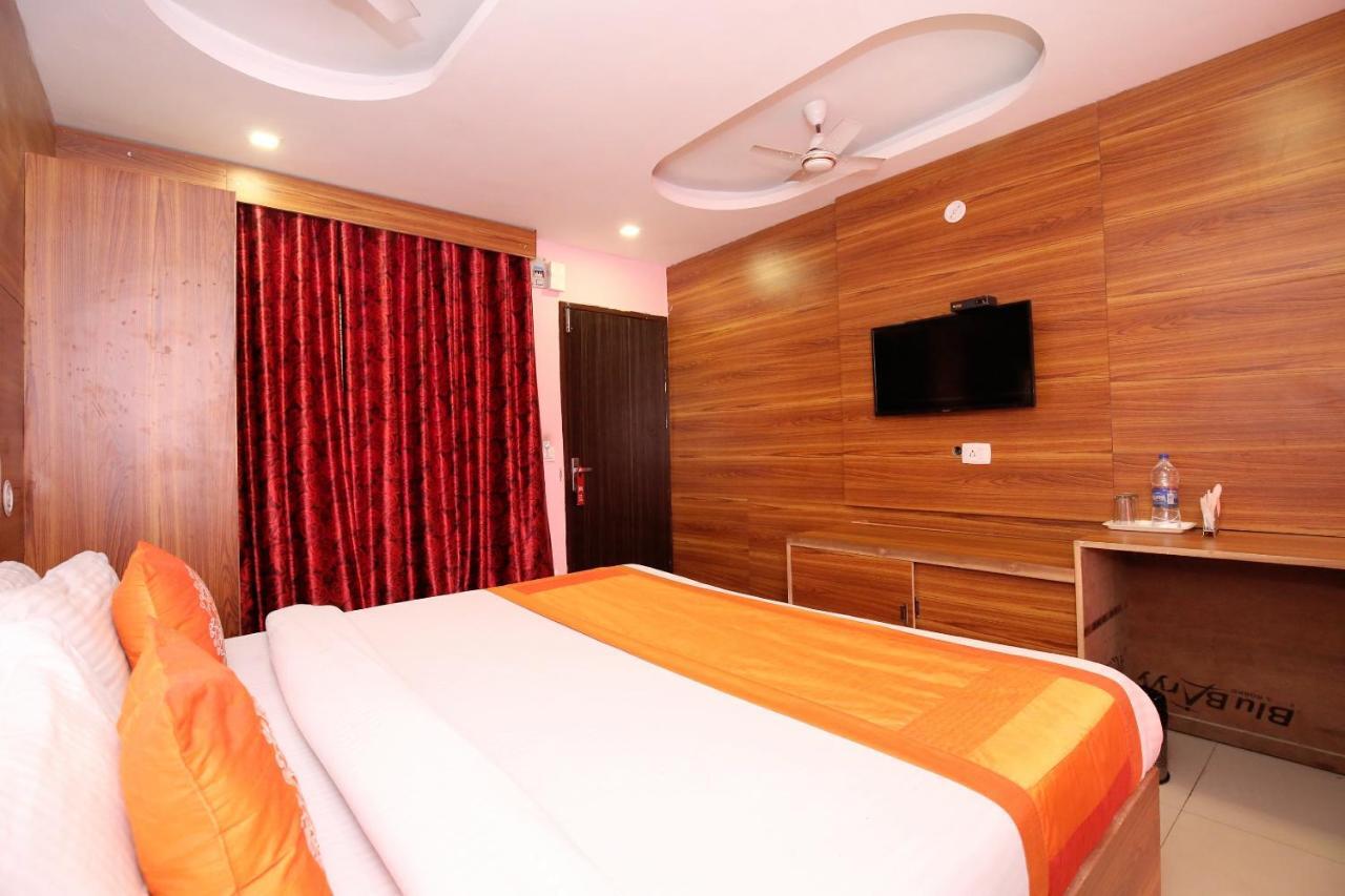 Oyo 8622 Hotel Grand Inn Chandigarh Luaran gambar